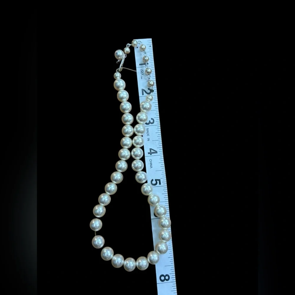 Vintage White Bead Faux Pearl Knotted Choker Necklace Made in Japan